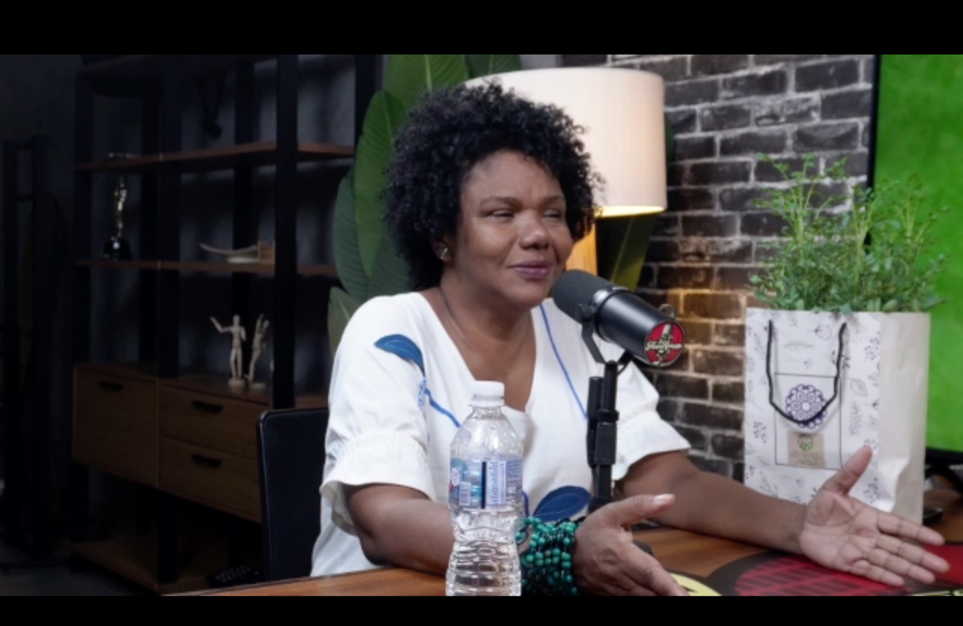 Ekedi Maria José no podcast The House